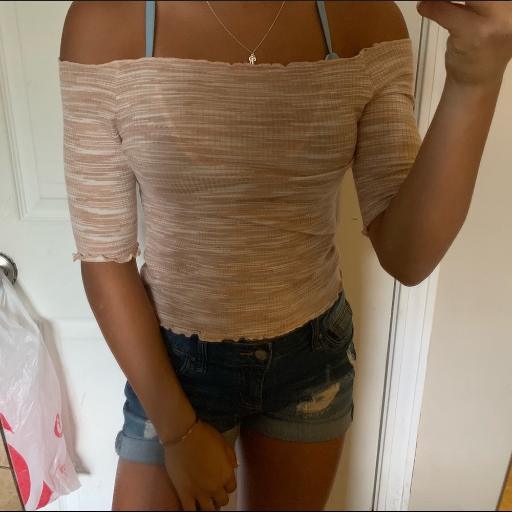 WHITE AND PINK STRIPED OFF THE SHOULDER SHIRT